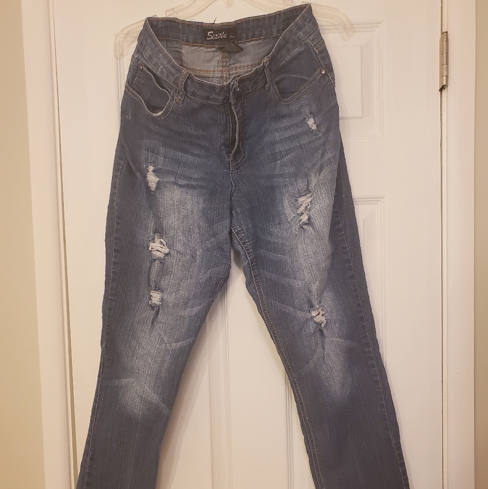 Distressed Jeans